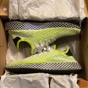 Deerupt Runner adidas